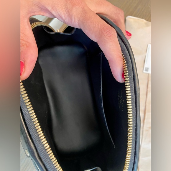 Authentic Louis Vuitton Alma BB Malletage Black, Cream, Green leather - Picture 11 of 16